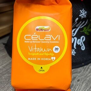 🫟5 for $25🫟 Célavi Vitamin Makeup Remover Towelettes
